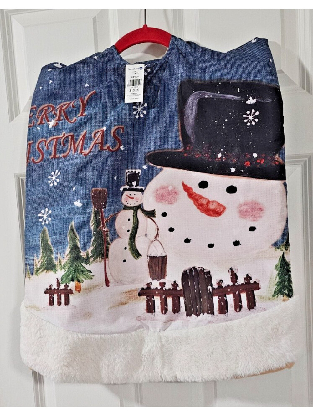 New Christmas Tree Skirt  MERRY CHRISTMAS/SNOWMAN with a  Sherpa Trim  47"